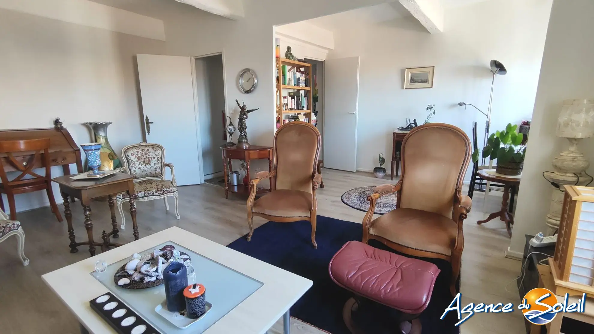 Bel appartement T3 à Béziers avec vue sur la place de la Victoire 