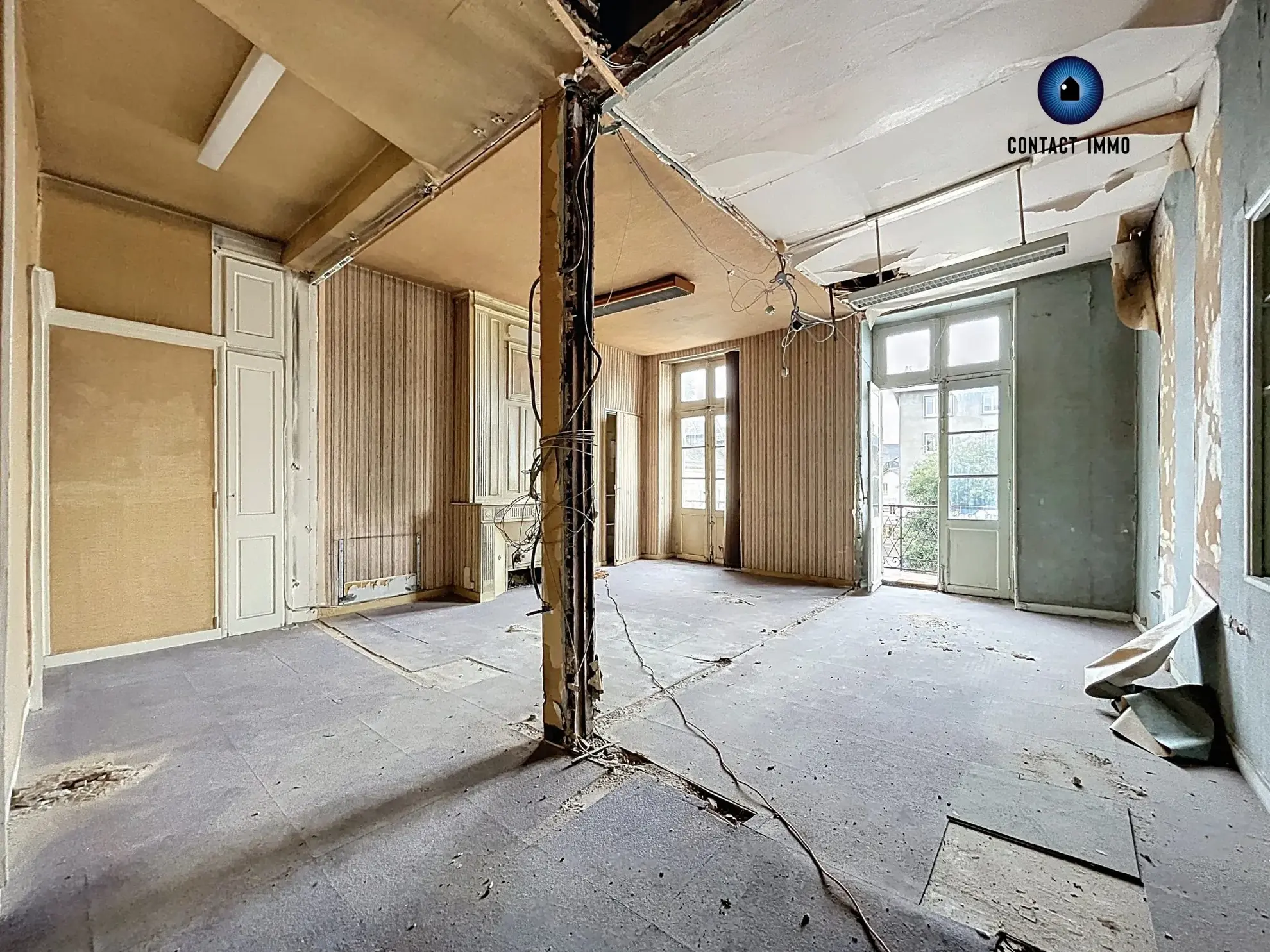 Charmant duplex en centre-ville de Brive avec balcon et fort potentiel d'aménagement