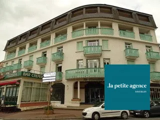 Appartement T2 rénové à vendre à Bagnoles de l'Orne avec balcon et parking