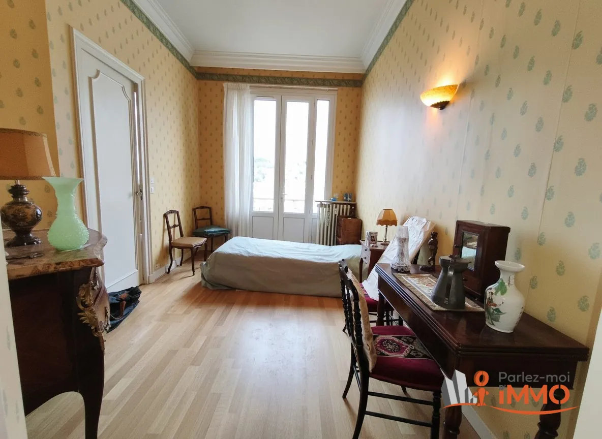 Appartement T2 de 65 m² avec balcon à Saint-Étienne, secteur Anatole France 