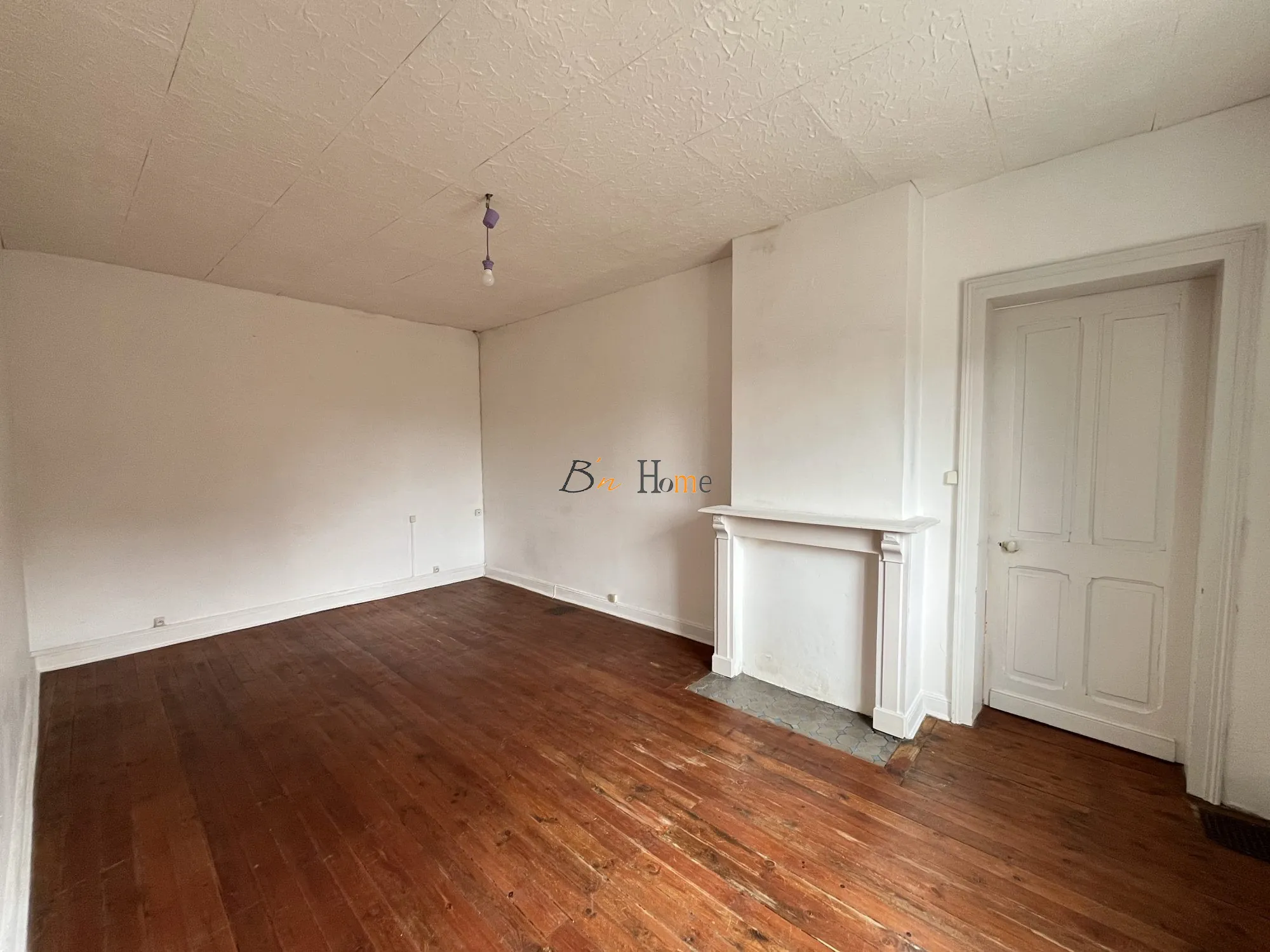 Ensemble immobilier à rénover avec deux maisons à Cagnicourt