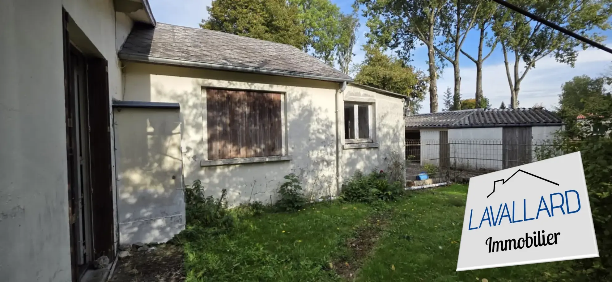 Maison à rénover de 90 m² avec jardin et garage à Talmas 