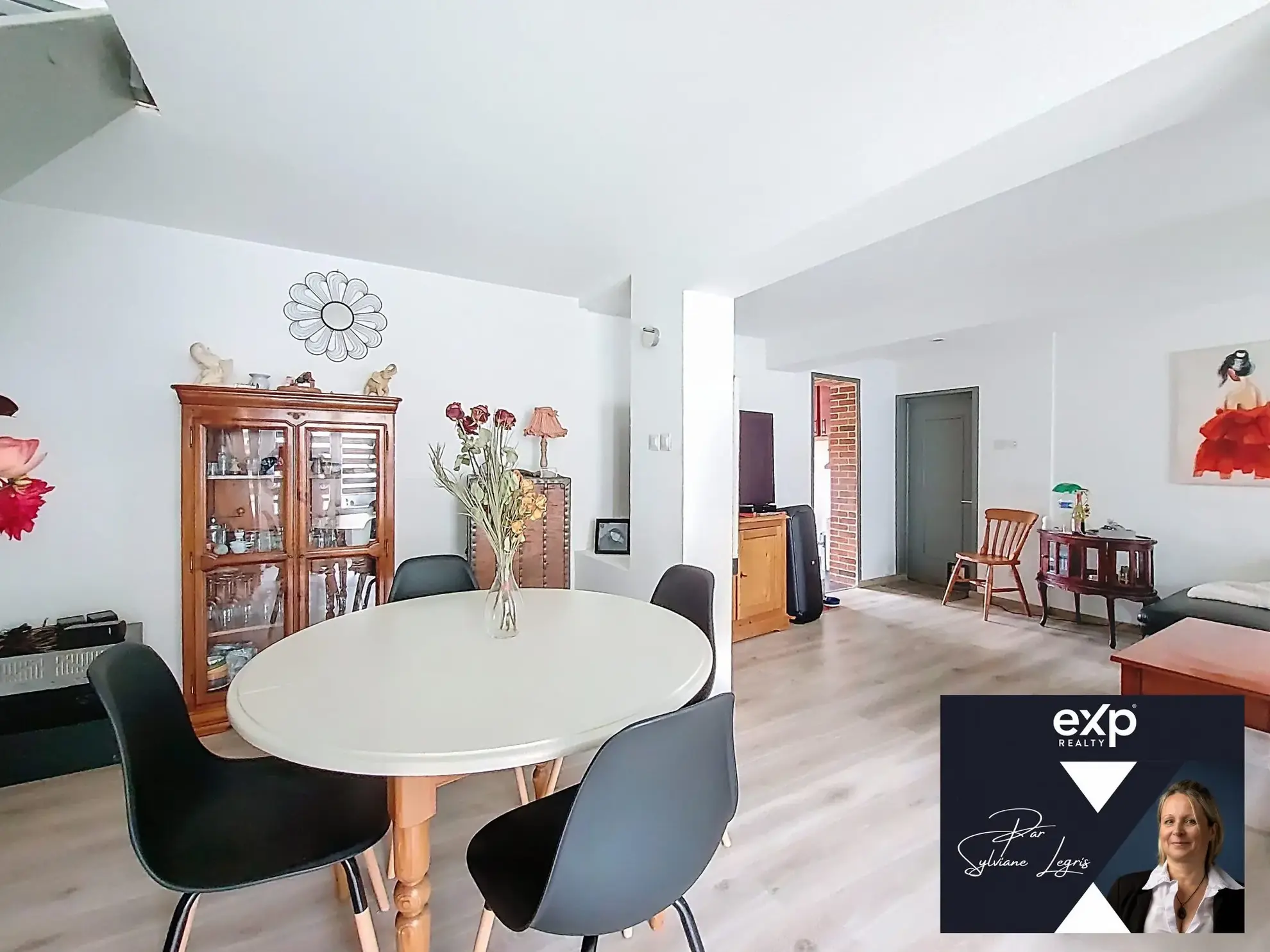 Maison rénovée de 100 m² avec 3 chambres et cour à Thourotte 