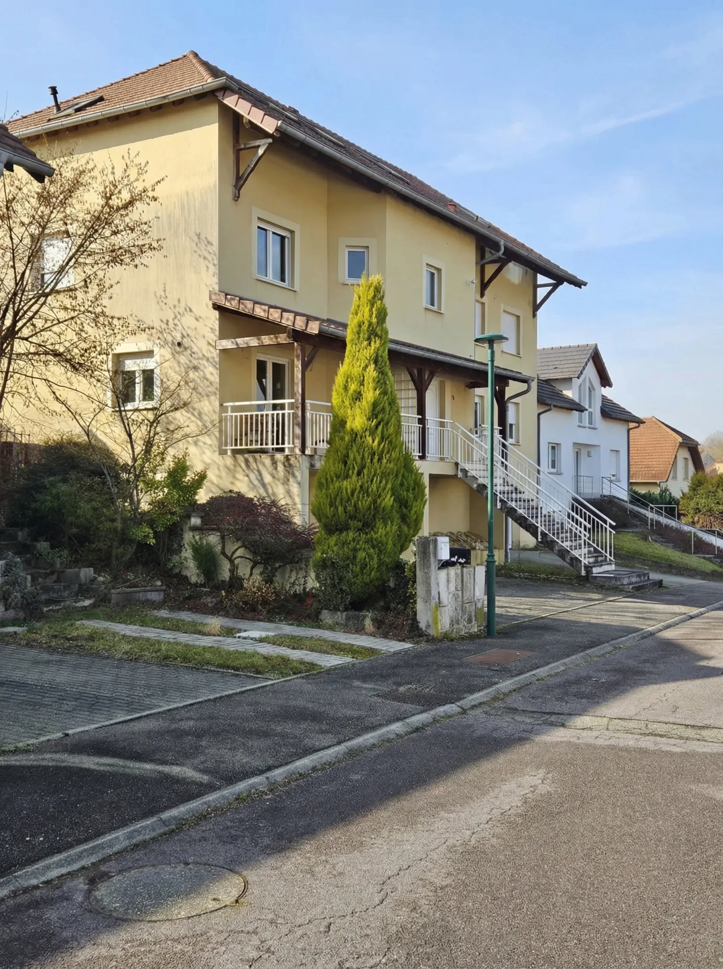 Superbe appartement F3 avec terrasse ensoleillée à Oeting - 78 m²