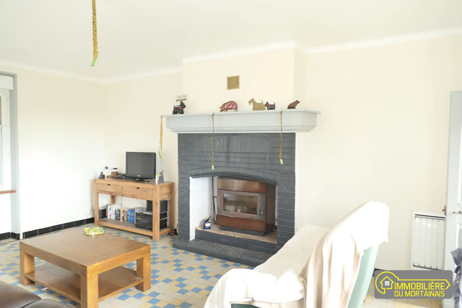 Maison de campagne à vendre à Saint-Clément-Rancoudray avec dépendances et terrain 