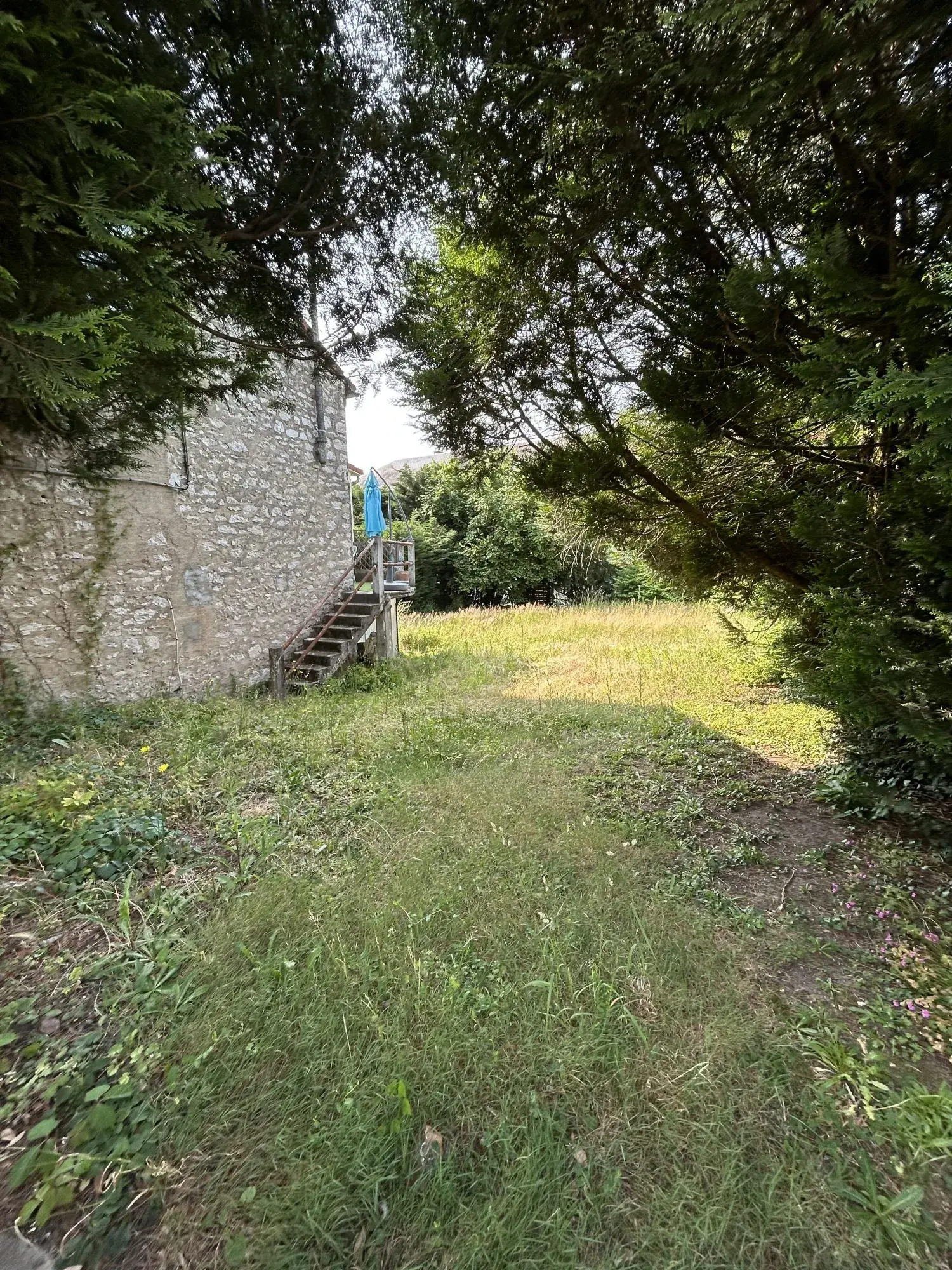 Terrain à bâtir de 268 m² à Argonne, proche commodités et vue dégagée