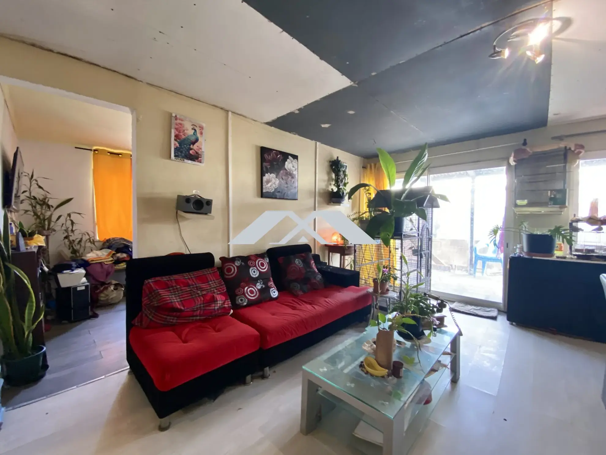 Maison F3 à vendre à Le Tampon, jardin et proximité commodités 