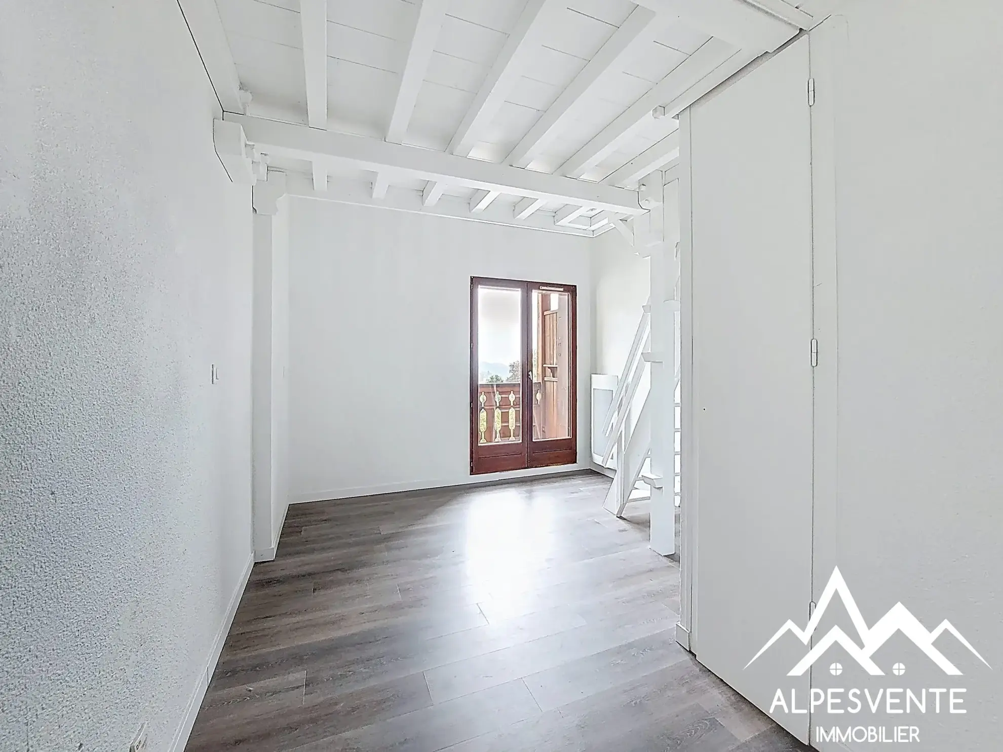 Appartement 2 pièces avec mezzanine à Habère-Poche, vue dégagée, balcon 