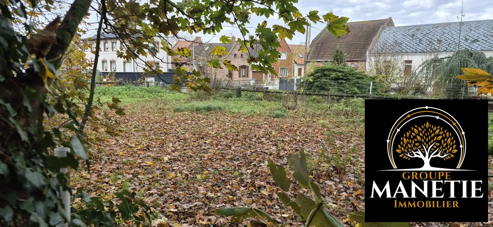 Terrain constructible à Monchecourt de 771 m² avec accès facilité 