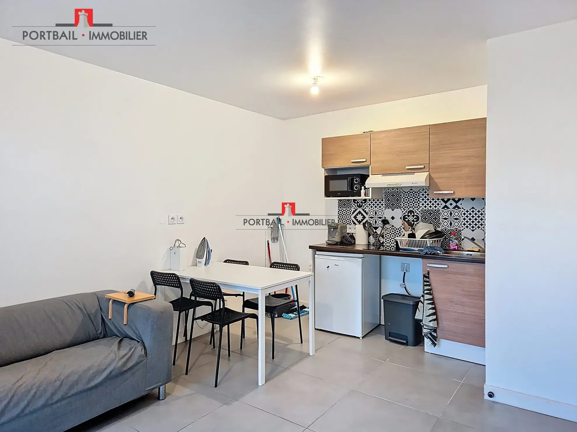 Appartement T2 loué avec balcon et piscine à Saint-Quentin-de-Baron