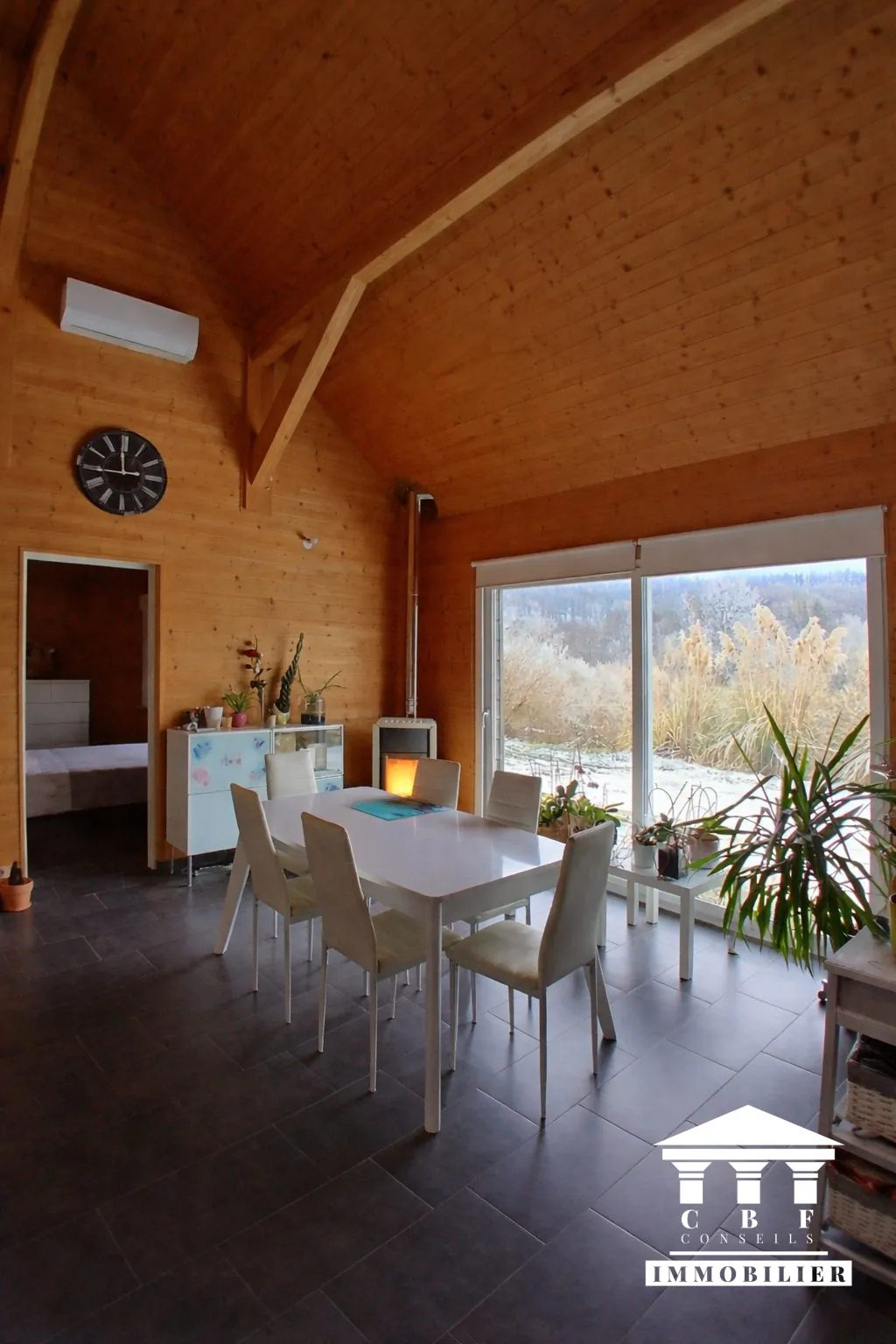 Maison ossature bois à vendre près du Creusot avec grand jardin 