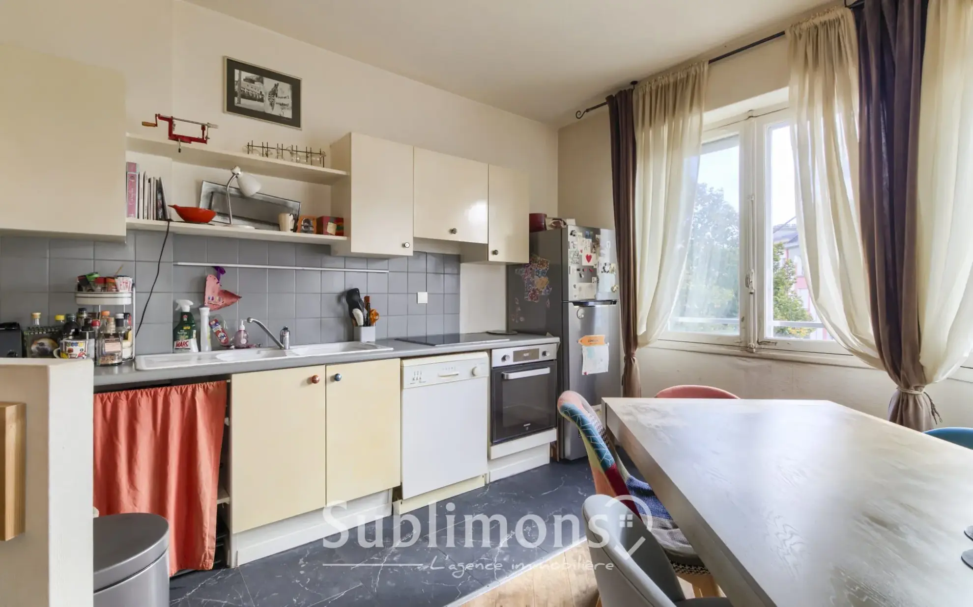 Appartement T4 lumineux de 82 m² à Lorient, proche commodités 
