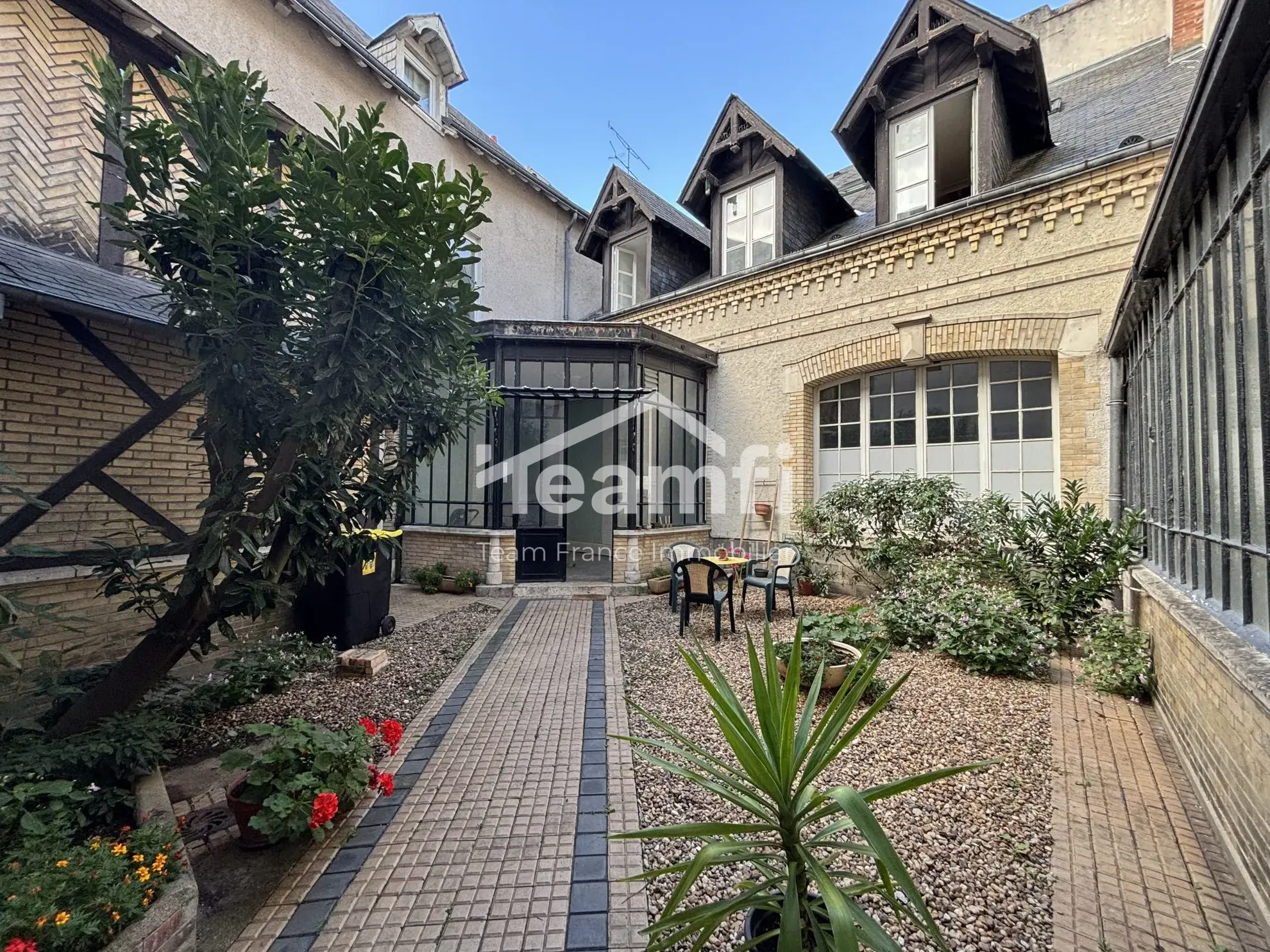 Appartement T2 à rénover de 43,60 m² à Orléans - Opportunité à saisir 