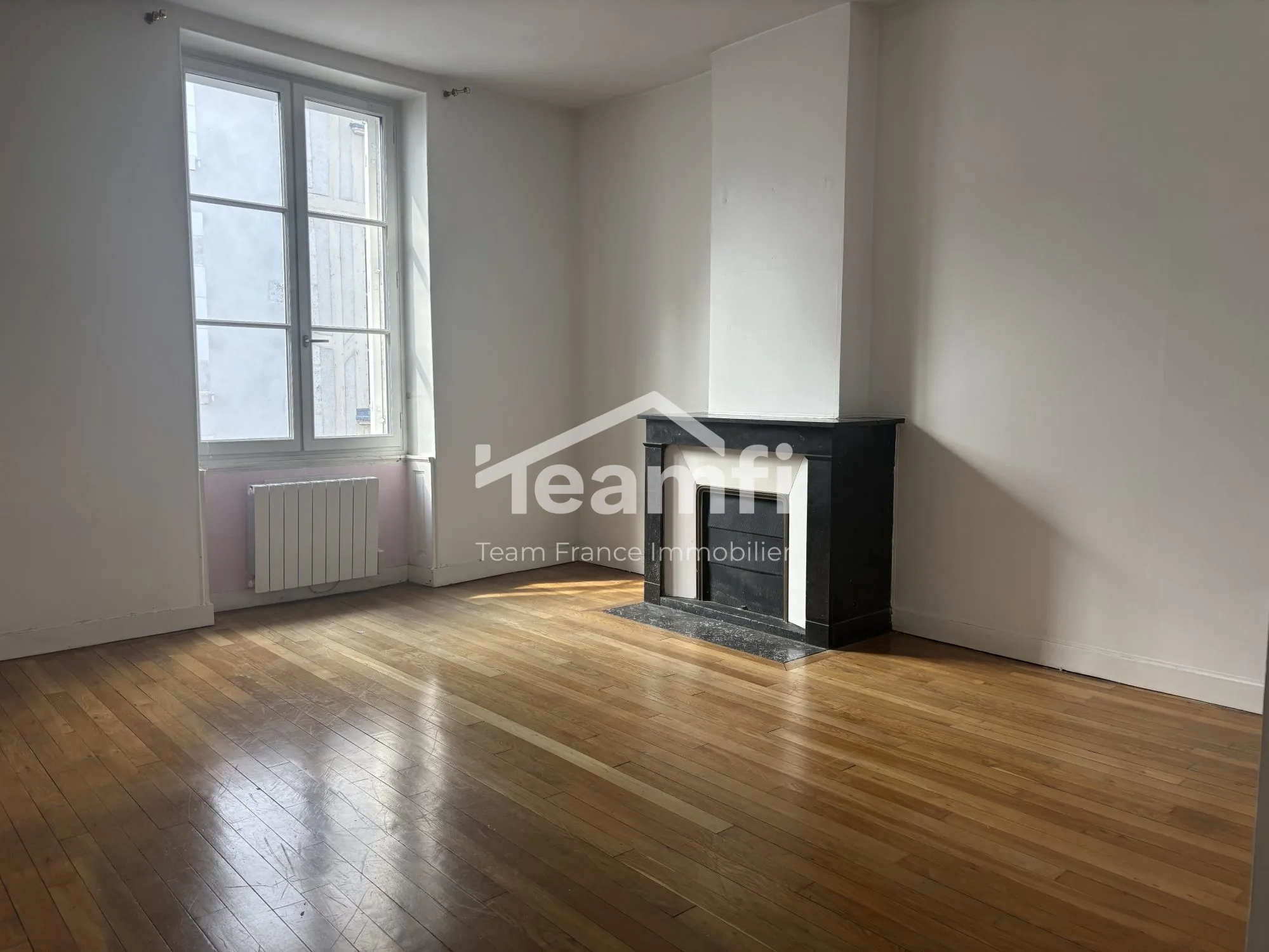Appartement T2 à rénover de 43,60 m² à Orléans - Opportunité à saisir
