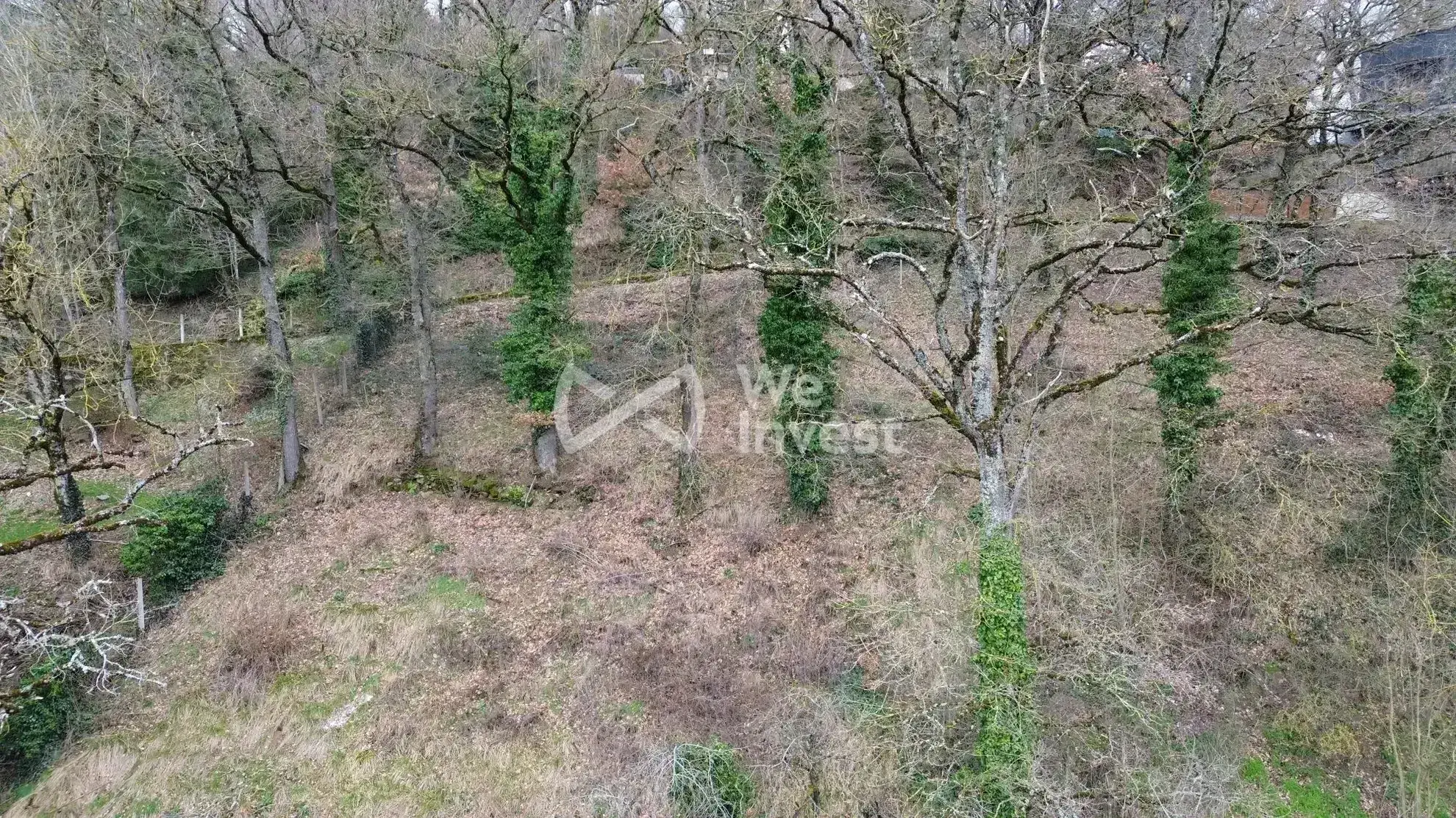Terrain constructible de 507 m² avec vue panoramique à Le Monastère 