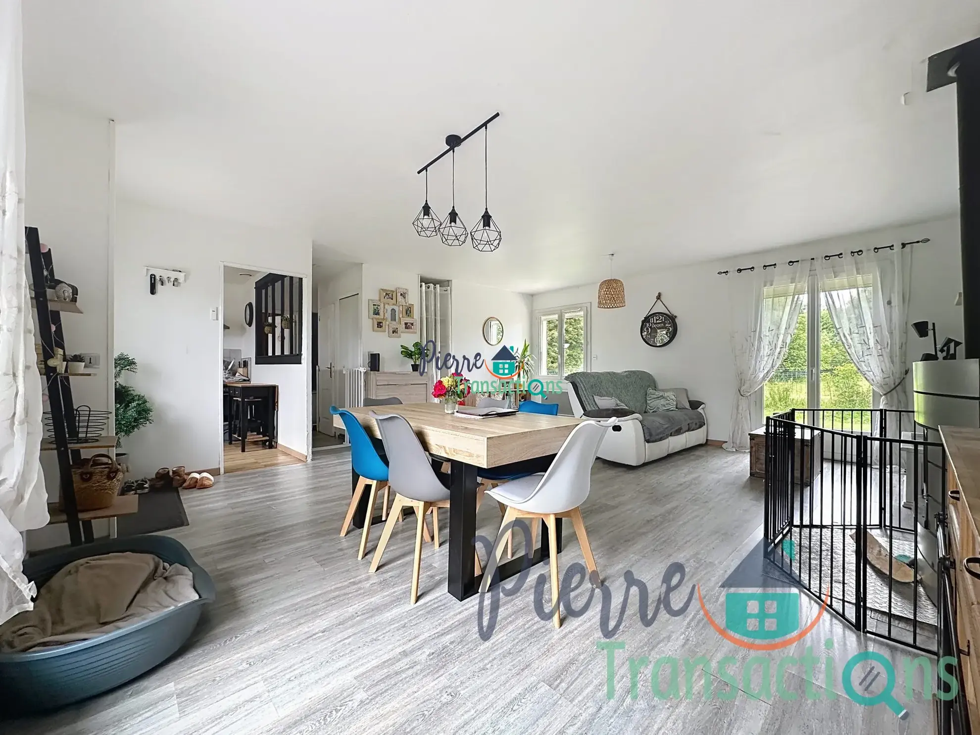 Maison individuelle en campagne à Bolbec avec terrasse et garage - 1255 m²