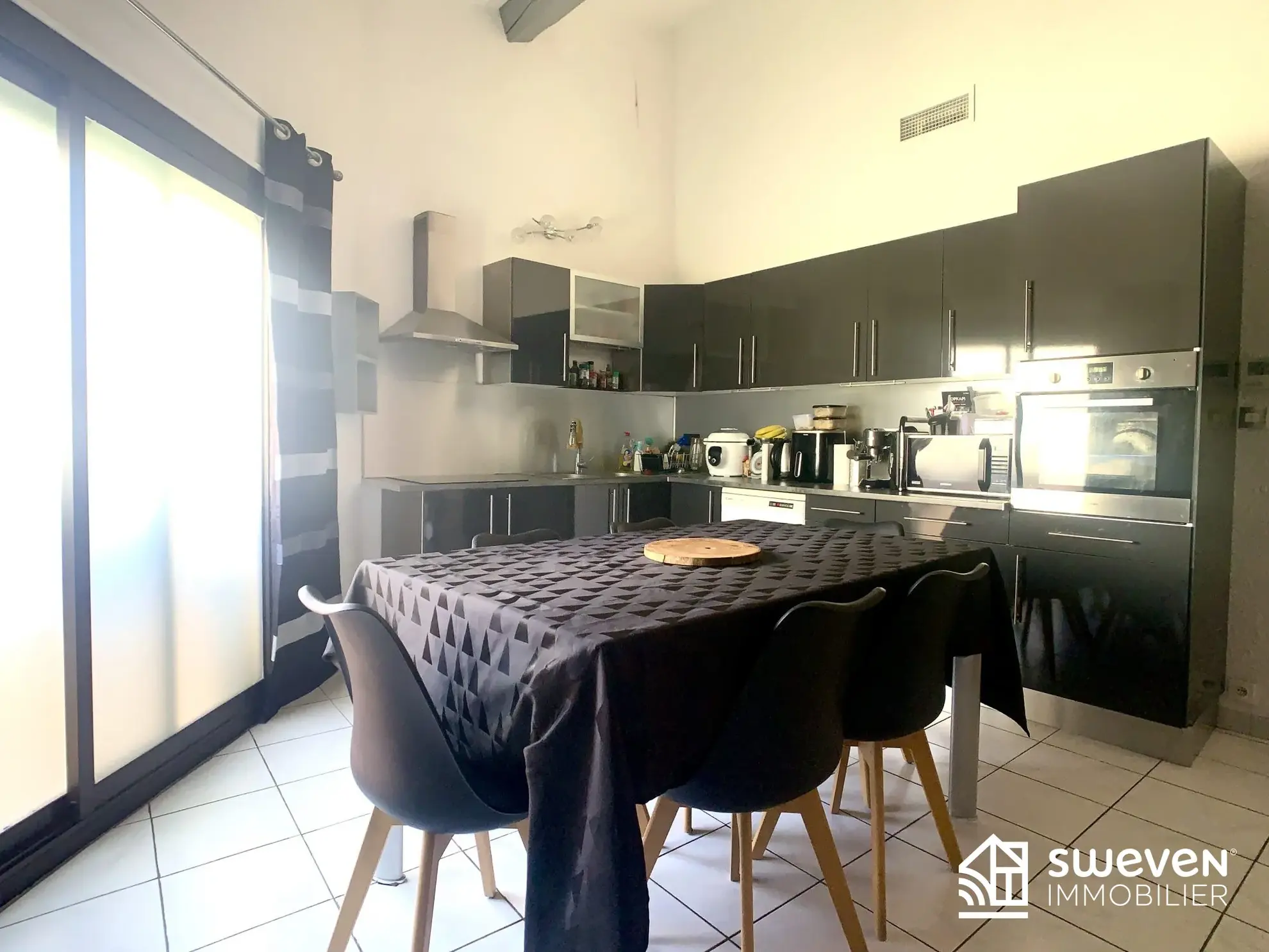 Maison de village de 87 m² avec garage et revenu locatif à Saint-Laurent-de-la-Salanque 