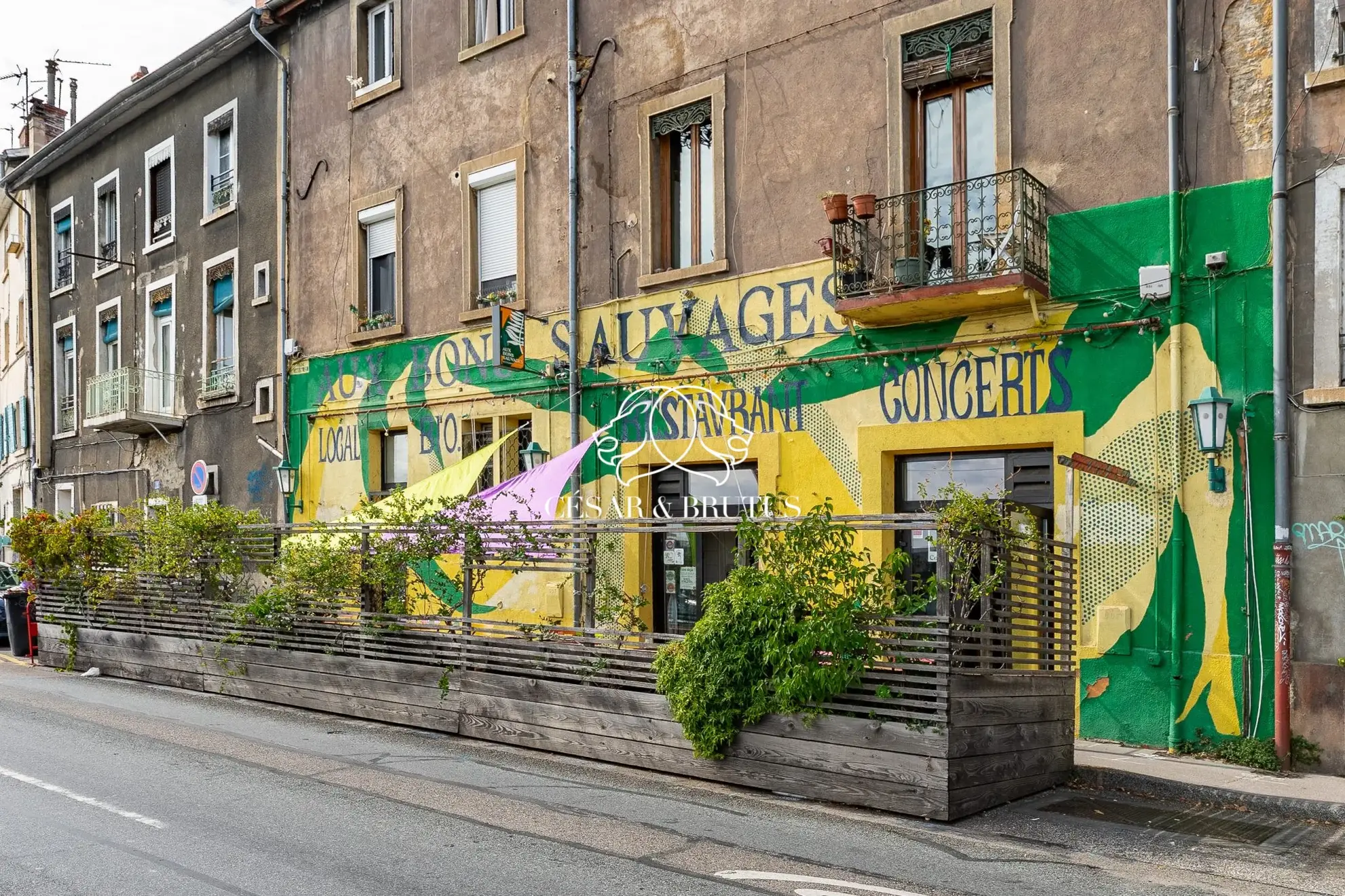 Restaurant à vendre au bord de la Saône à La Mulatière - Emplacement exceptionnel 