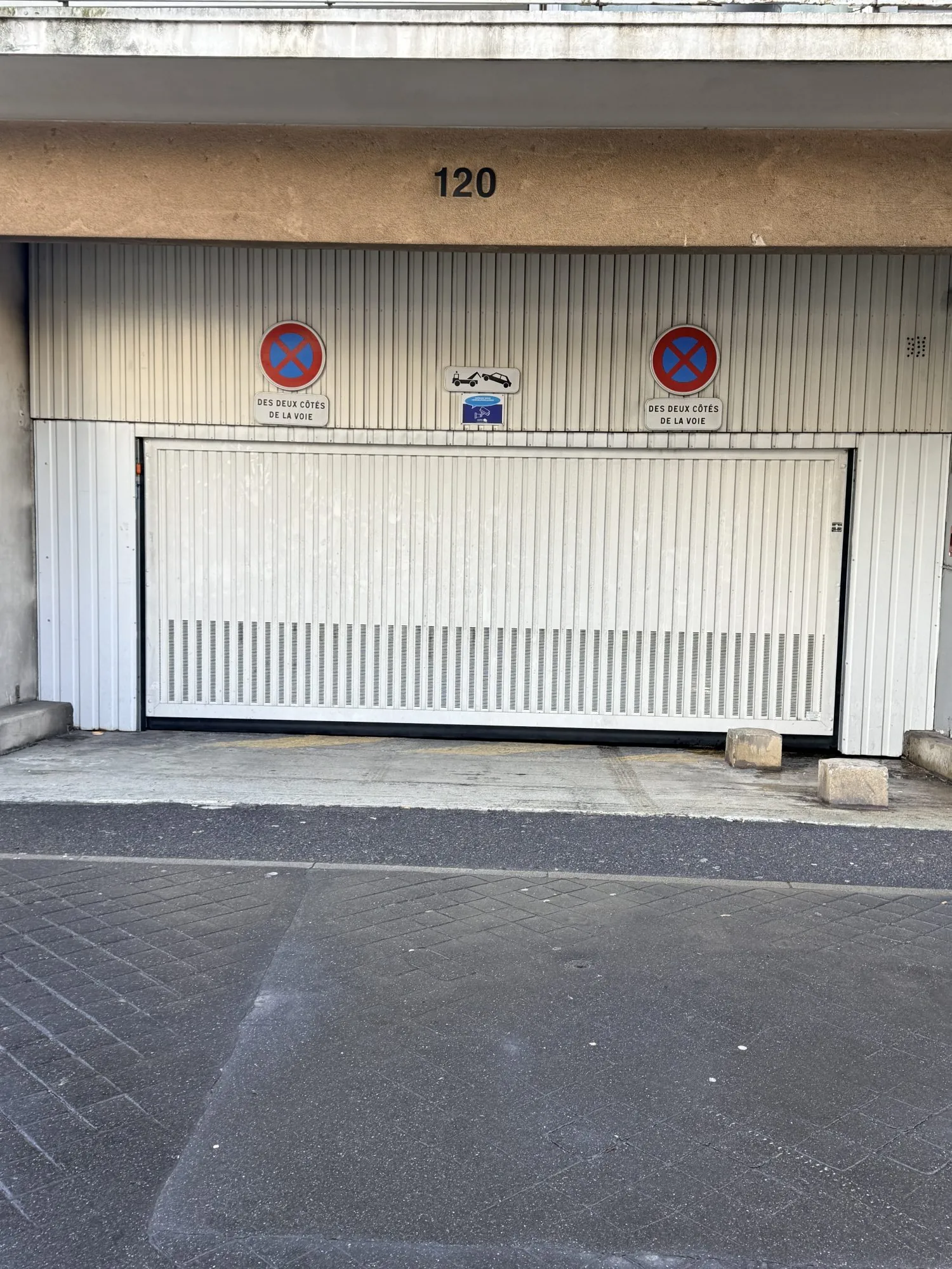 Box en sous-sol à vendre à Colombes près de la Gare de La Garenne