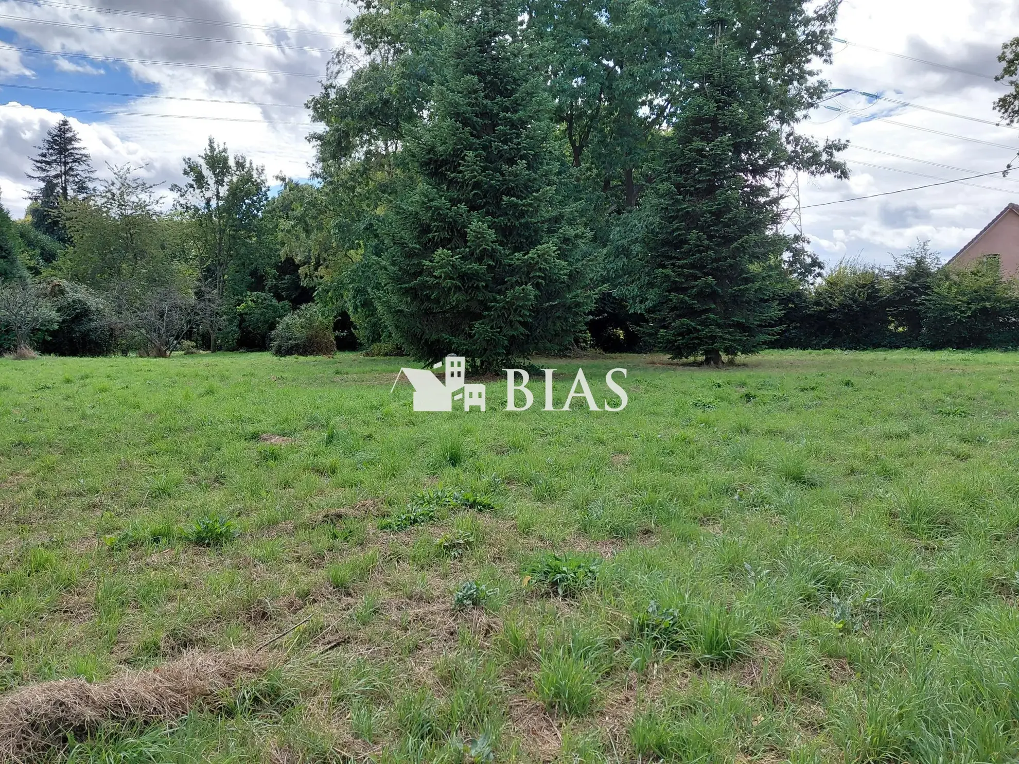 Terrain à bâtir de 2500 m² à Bourg-Achard, environnement calme