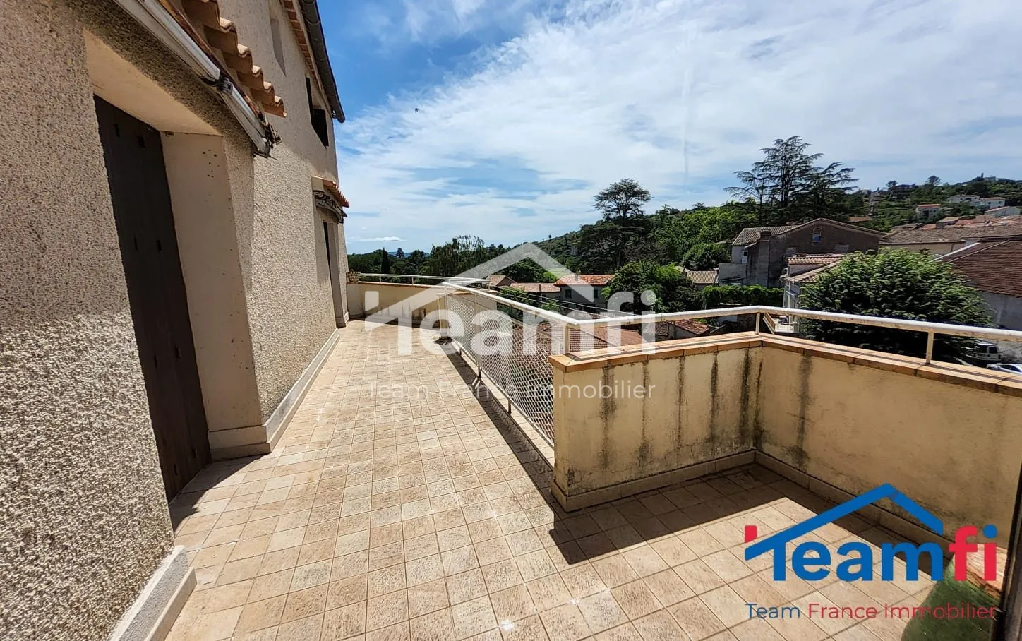 A vendre appartement duplex de 135 m² avec terrasse plein sud à Saint-Ambroix