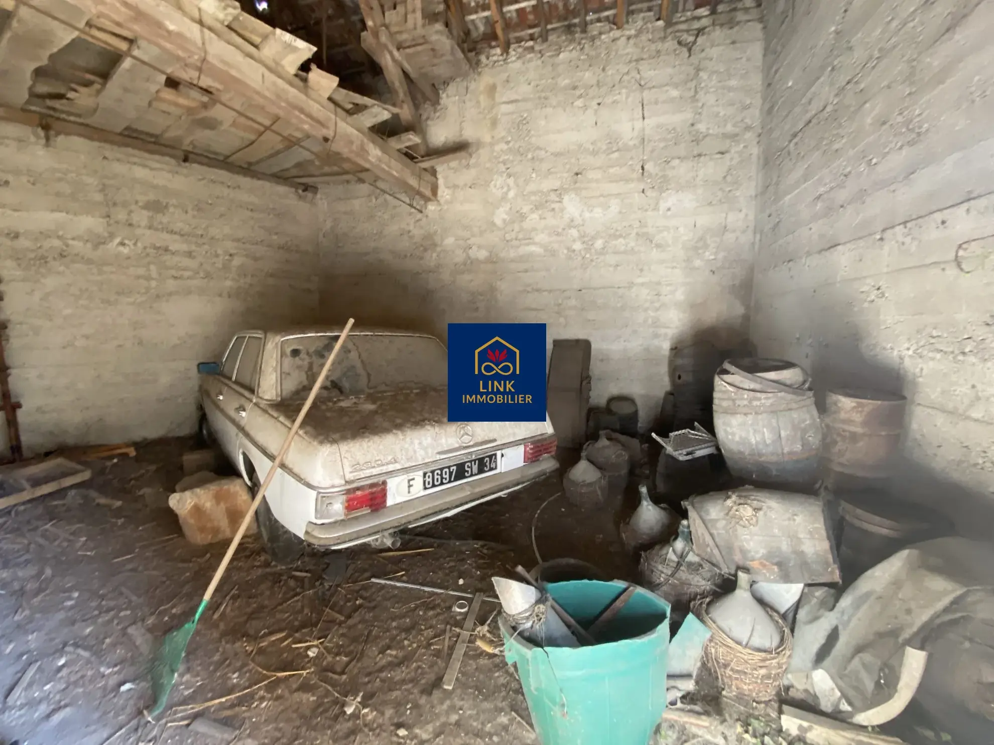 Maison à vendre à Chabeuil, 125 m², à rénover, emplacement central 
