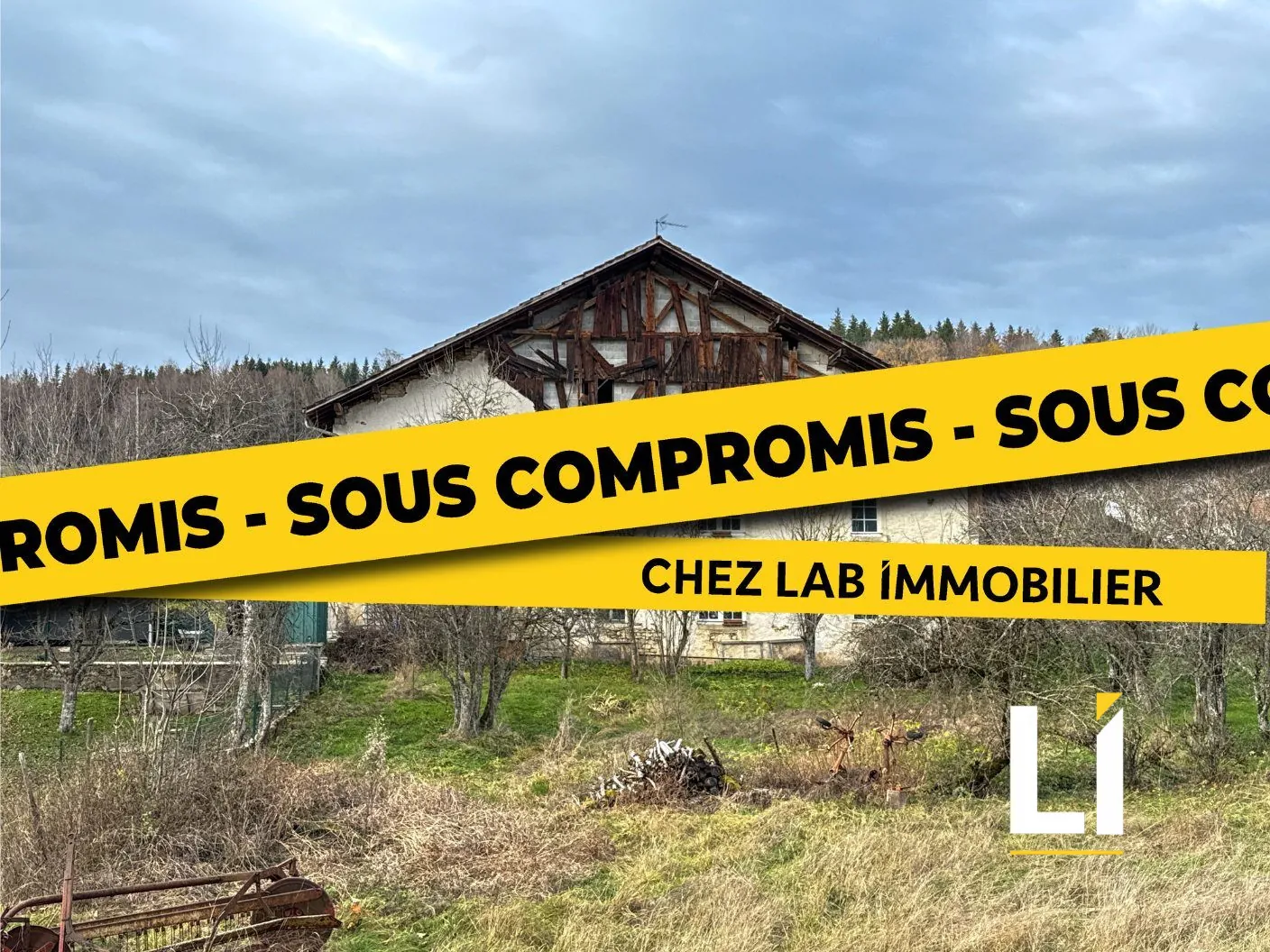 Ferme ancienne à rénover dans les Bréseux avec grand terrain et potentiel