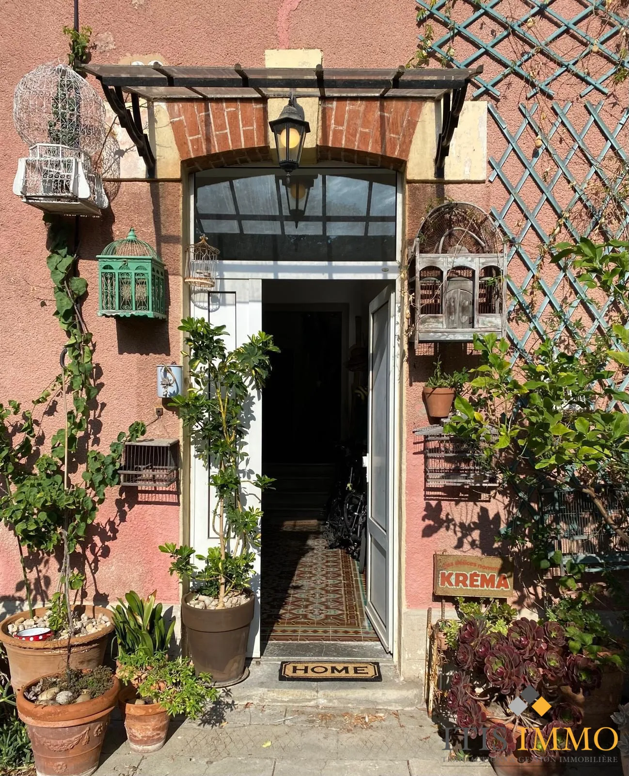 Appartement de charme en duplex de 116 m² avec jardin partagé à Montpellier