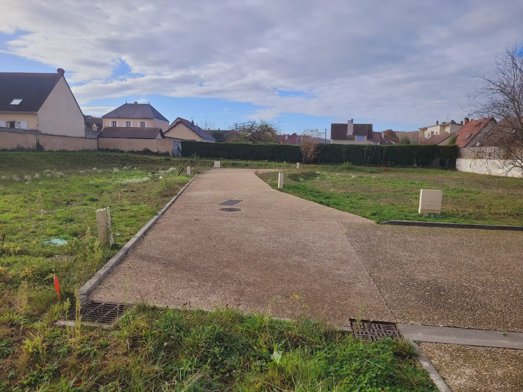 Terrain constructible de 436 m² dans résidence sécurisée à Louviers 