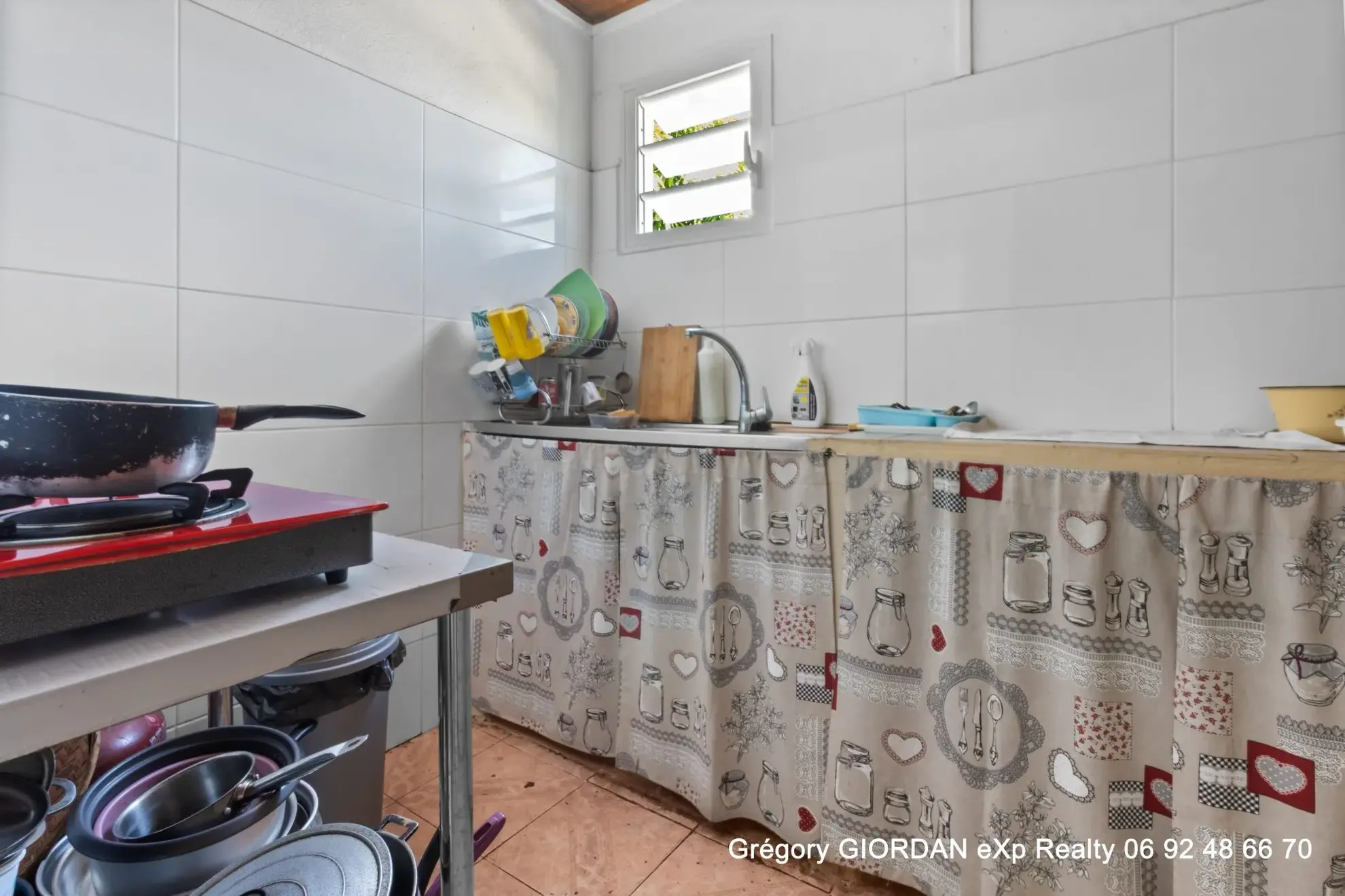 Maison à vendre à Saint-Pierre Réunion – 92 m², 220 m² de terrain, à rénover