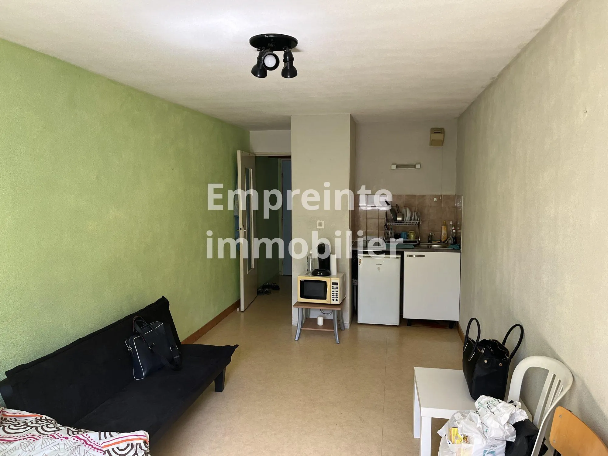 Investissement locatif T1 à Toulouse Place des Pradettes - Appartement loué 22,34 m² 