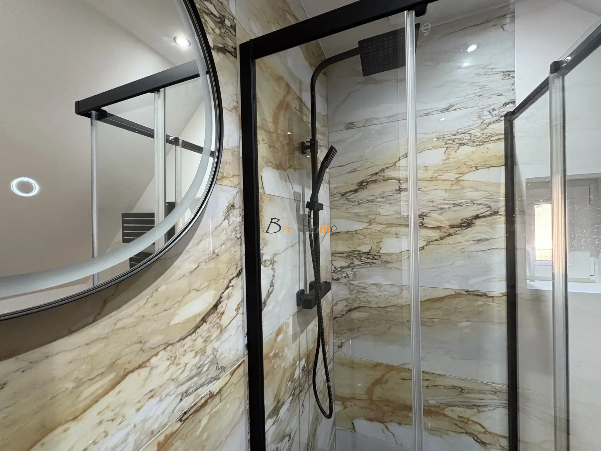 Maison individuelle rénovée avec jardin à Fontaine-Notre-Dame