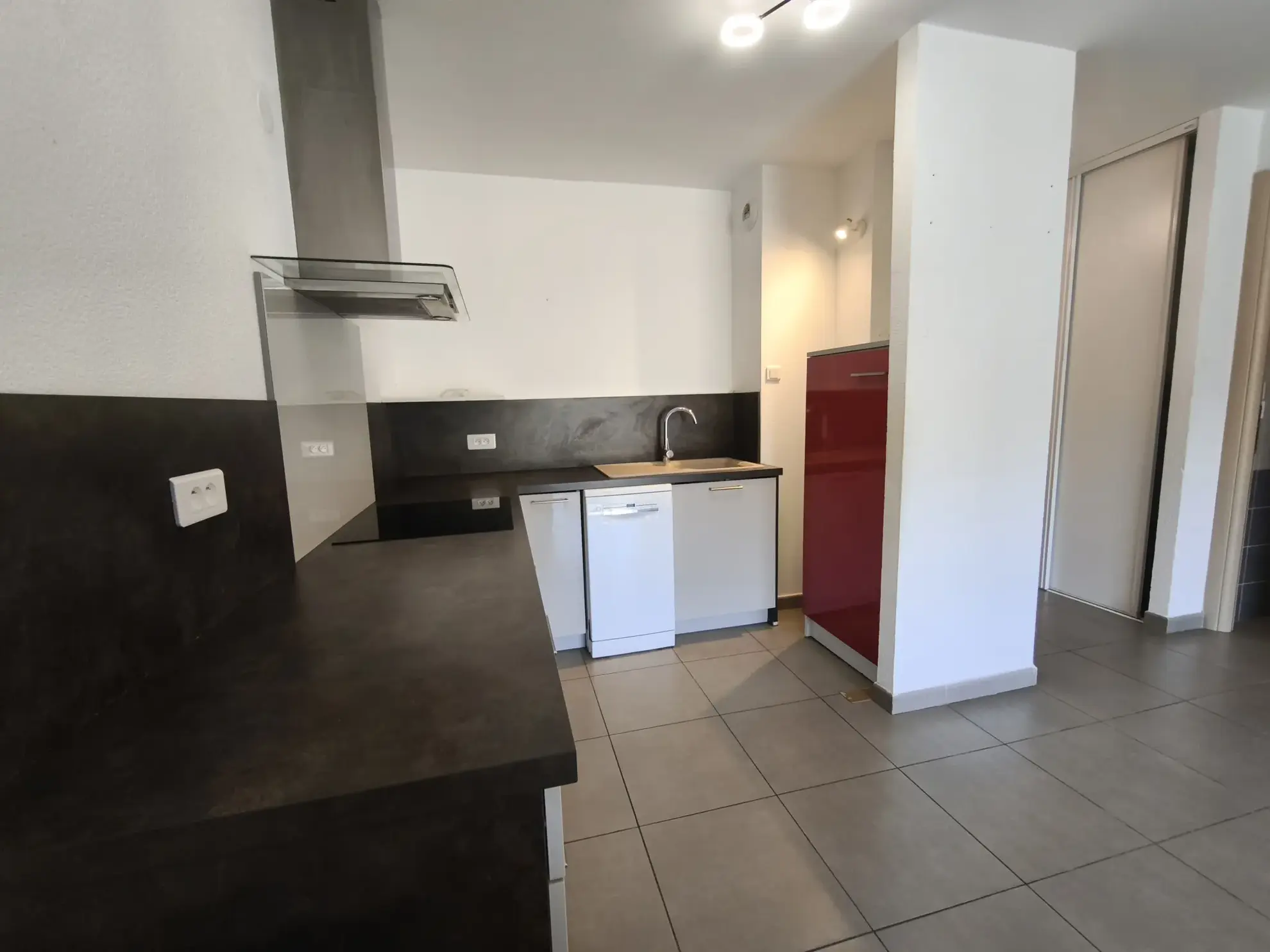Appartement T2 avec Vue Montagne au Centre de Moriani Plage 