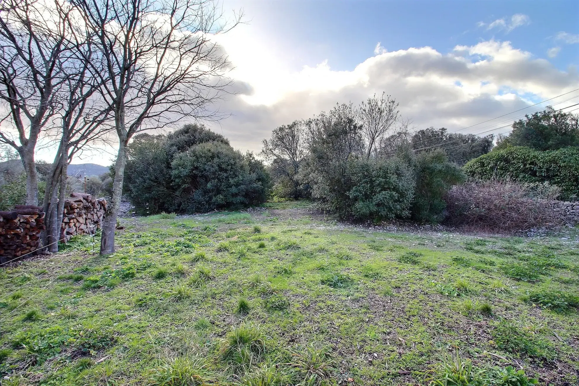 Terrain constructible de 1096 m² à Causse-De-La-Selle près de Montpellier