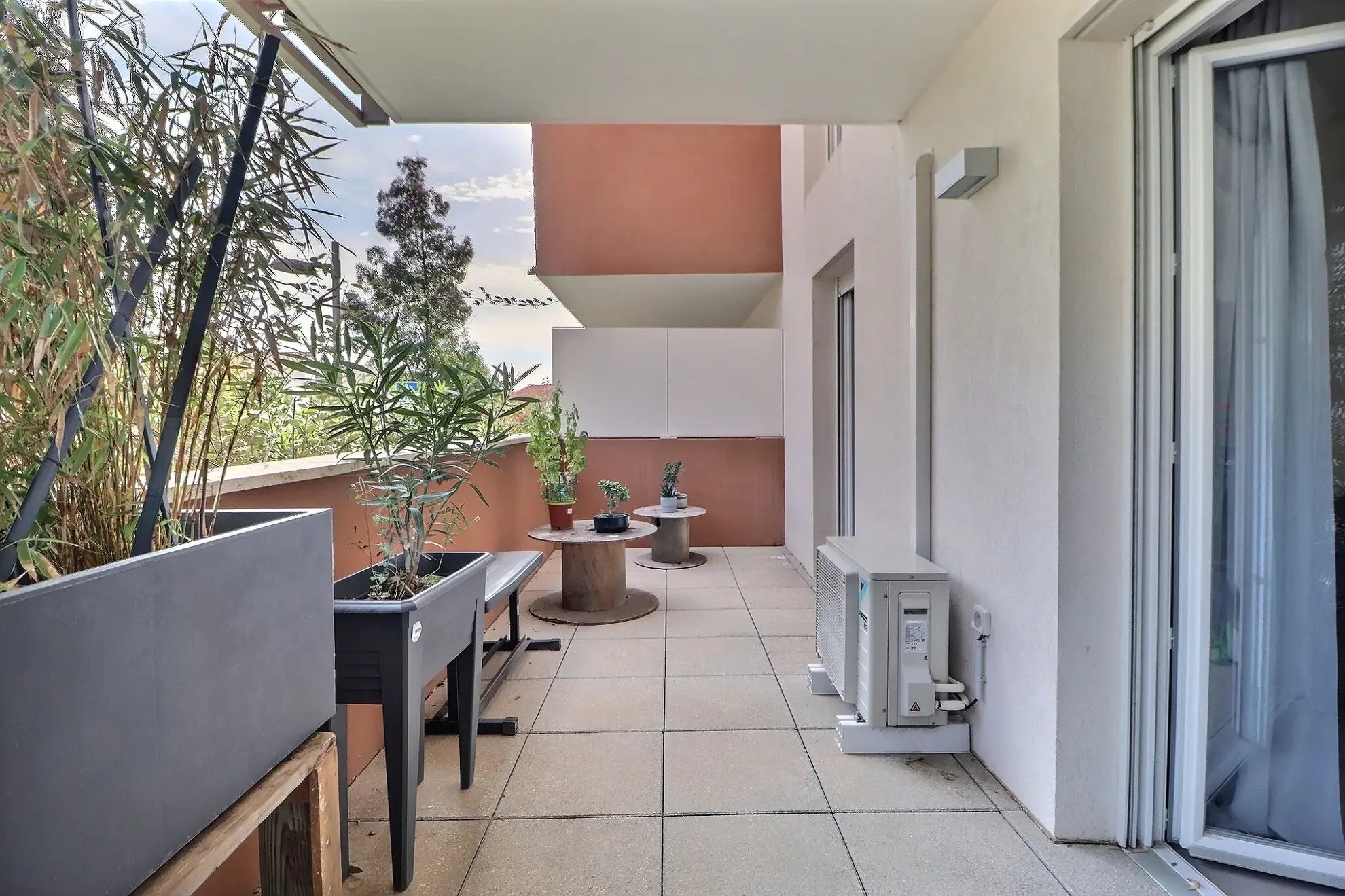 A vendre appartement T2 avec terrasse à Saint-Bres (34670) - Résidence sécurisée 