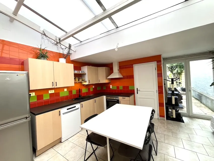 À vendre maison familiale de 120 m² à Tourcoing, 4 chambres, sans travaux
