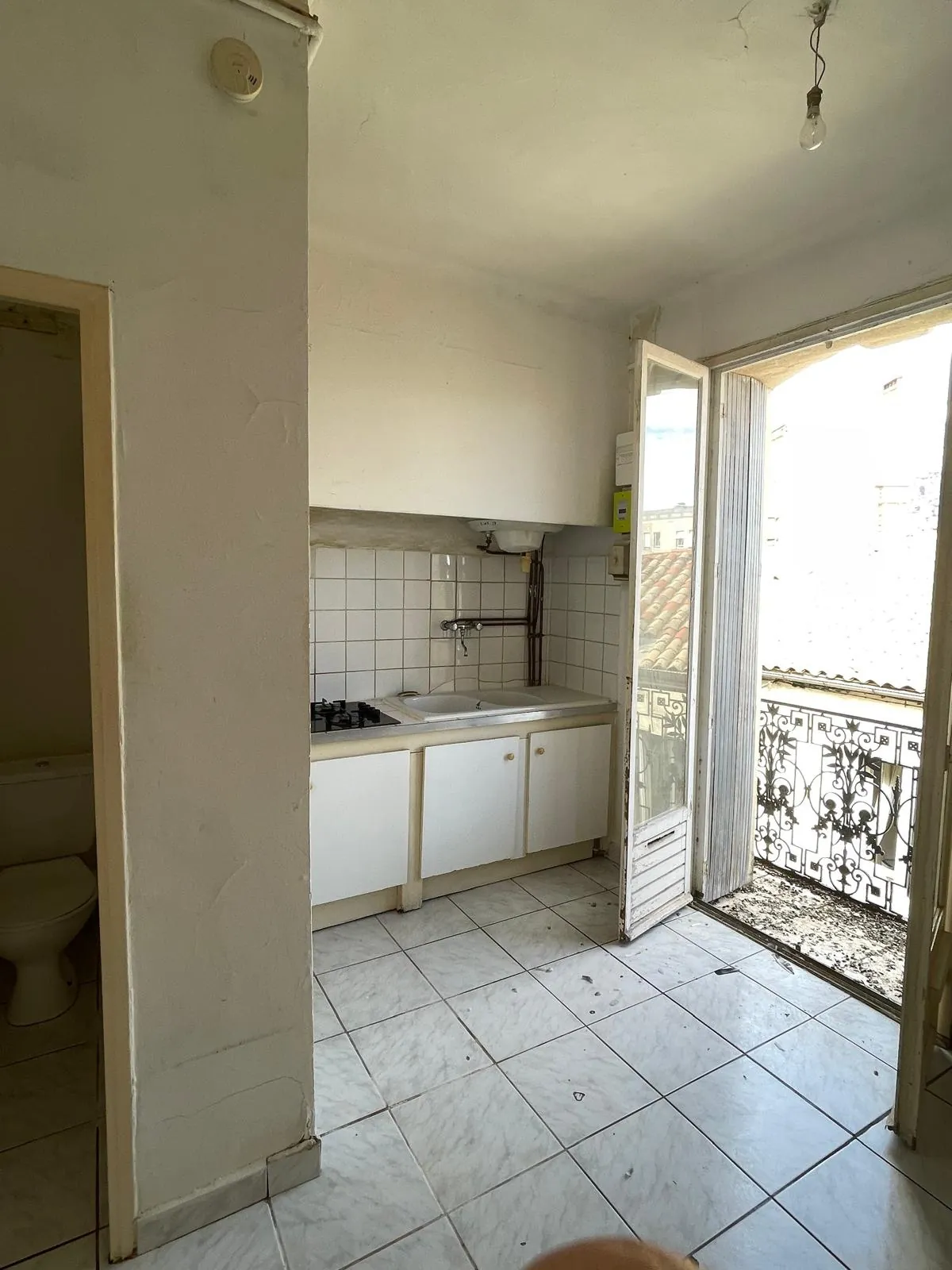 Appartement F2 à Montpellier de 39m² avec balcons, dernier étage, proximité Rondelet 