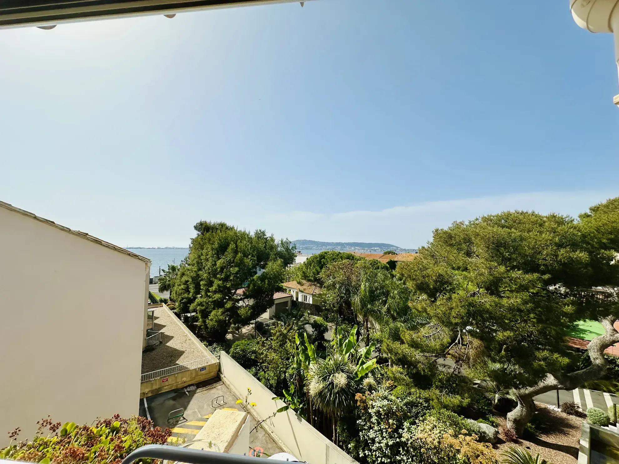 Appartement T1 avec mezzanine, vue étang, garage à Balaruc-les-Bains 