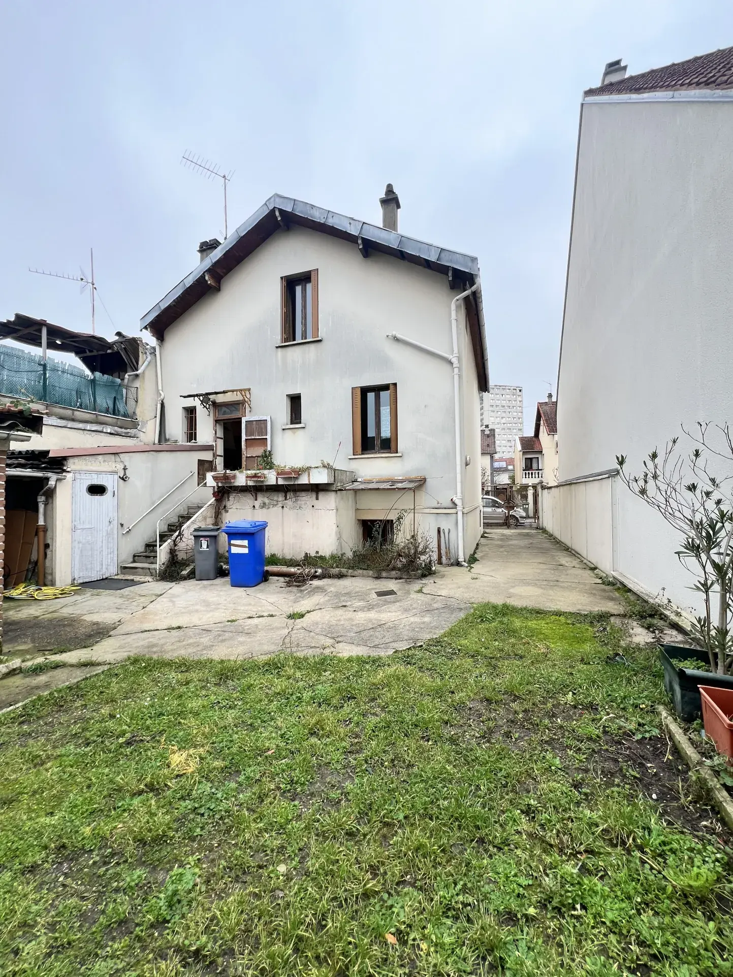 Pavillon familial à Drancy de 98 m² avec fort potentiel dans le Village Parisien