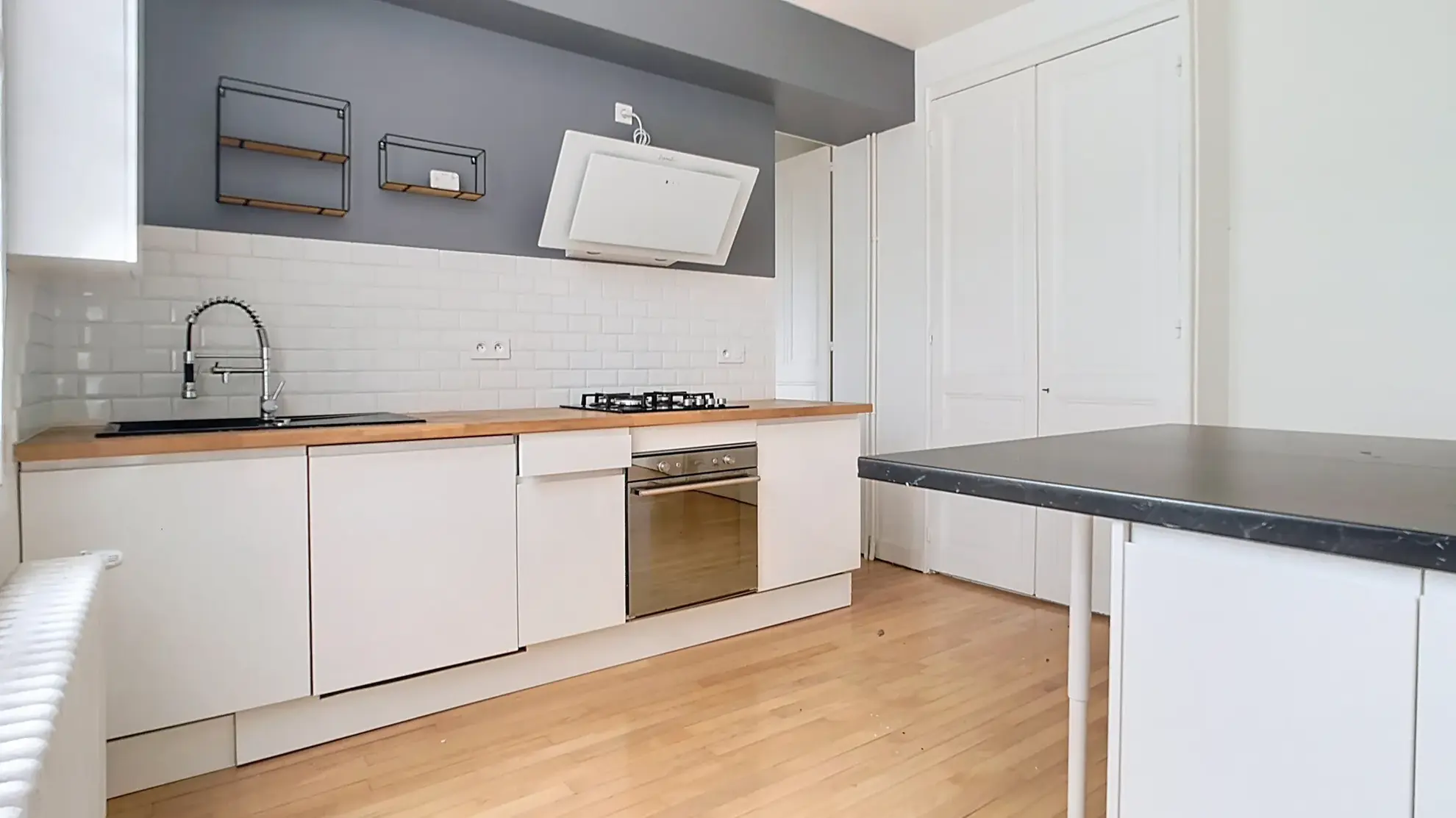 Maison à vendre à Troyes avec 3 chambres et garage - 101 m² 