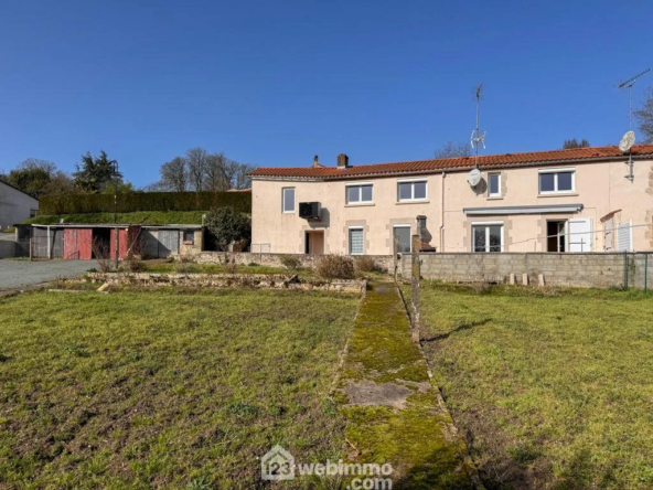 Maison de village en pierre à Sèvremont - 116 m² avec jardin et garage