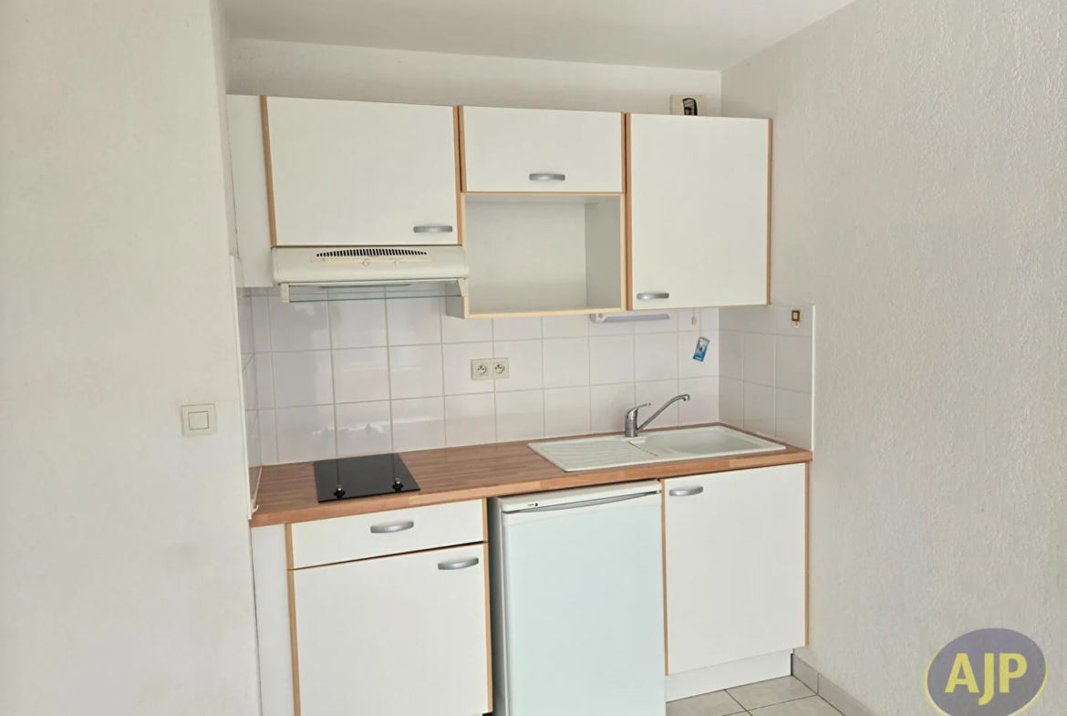 Appartement T2 à Saint Marc sur Mer avec balcon et parking privé 