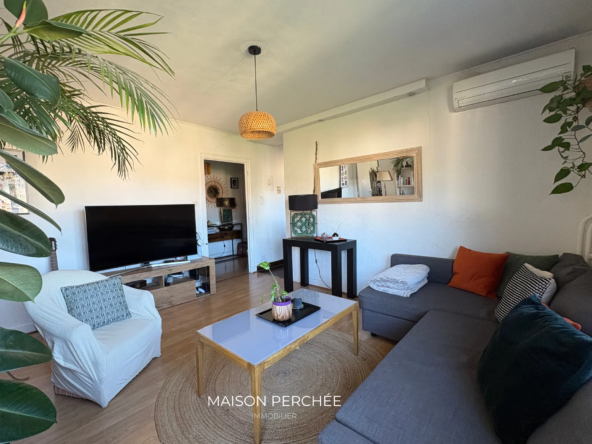 Appartement T3 lumineux avec vue sur le Malmont à Draguignan