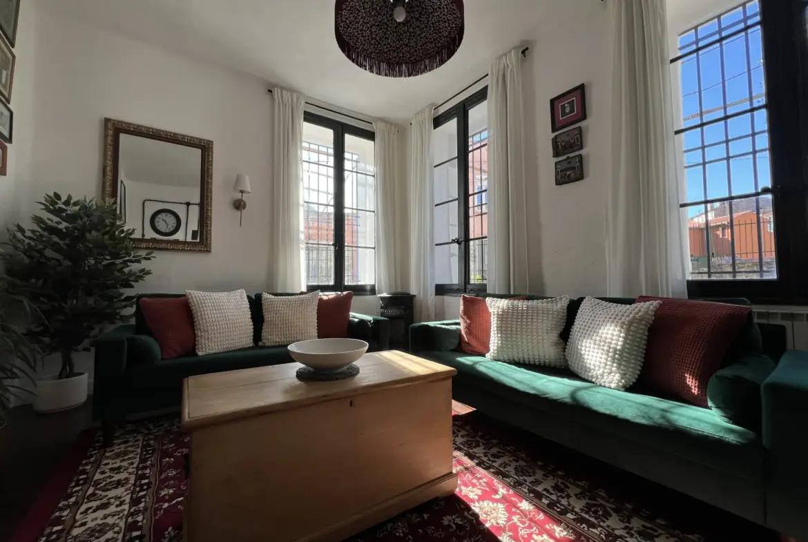 Maison rénovée avec charme et potentiel à Arles-sur-Tech 
