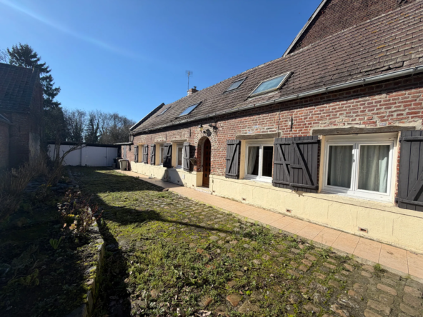 Longère individuelle à rénover avec jardin à Helesmes dans le Nord