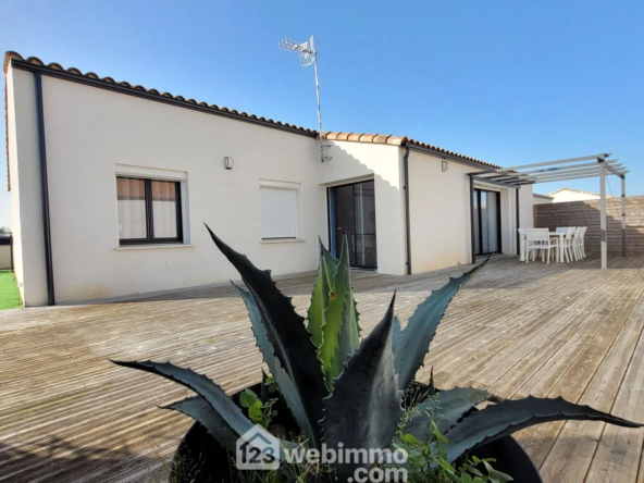 Maison récente de 115 m² à Angles avec terrasse et 4 chambres