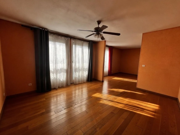 Appartement T4 avec vue étang à Marignane dans résidence sécurisée