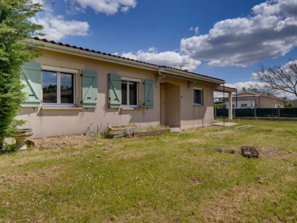 Charmante maison 4 pièces avec garage à Gauriaguet, 100 m²