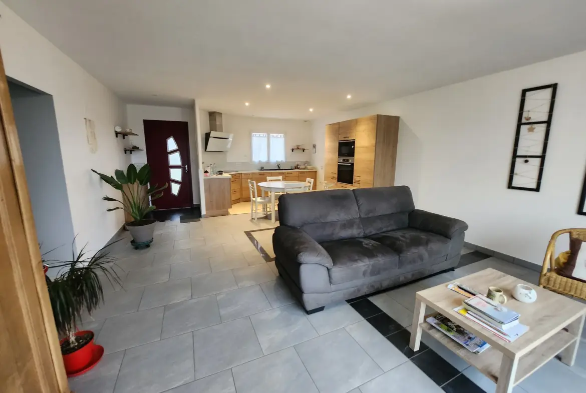 Maison de plain-pied 3 chambres avec garage à Saint-Jean-d'Hermine 