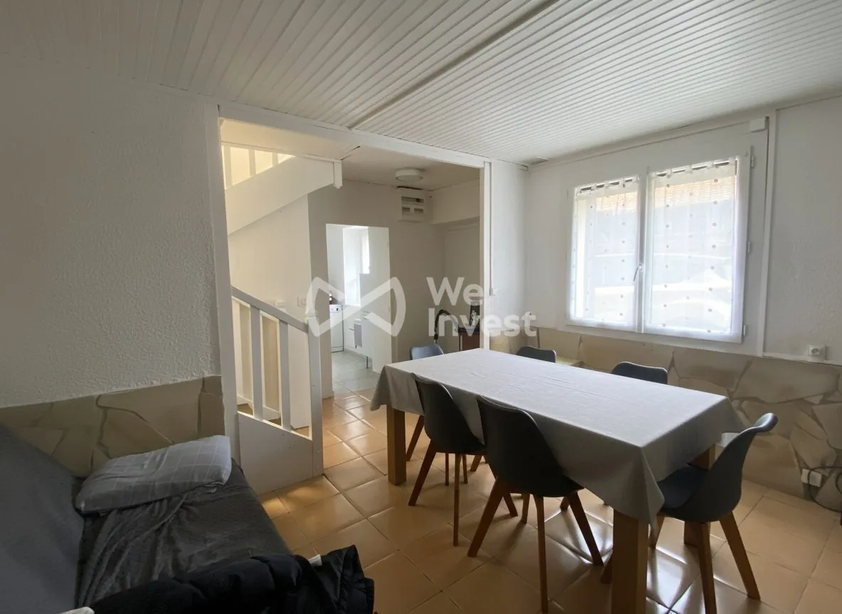 salon actuel Charmante maison de ville T3 à vendre à Le Péage-De-Roussillon